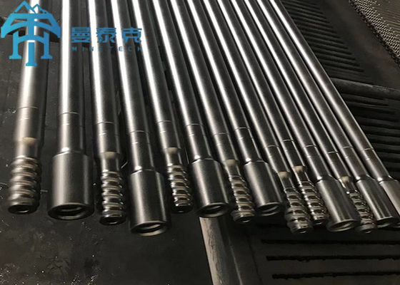 T38 Top Hammer Mining Hard Rock Thread Drill Rod Vòng / Sáu góc